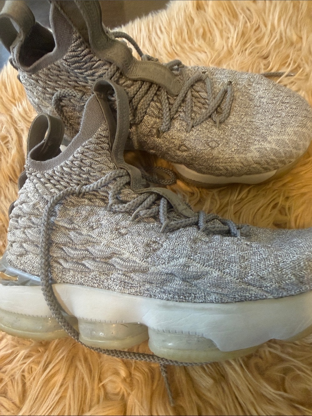 Nike lebron xv Grey Flyknit LeBron High-Top Basketball Shoes